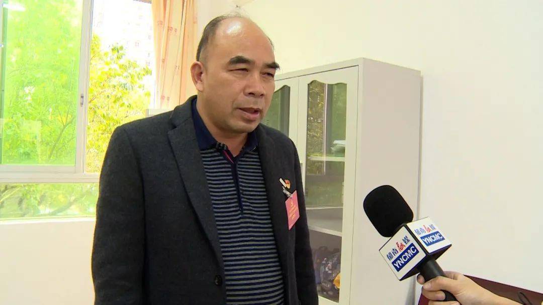 县交通运输局局长 叶泽华:报告非常结合我们郁南的实际,有深度,有高度