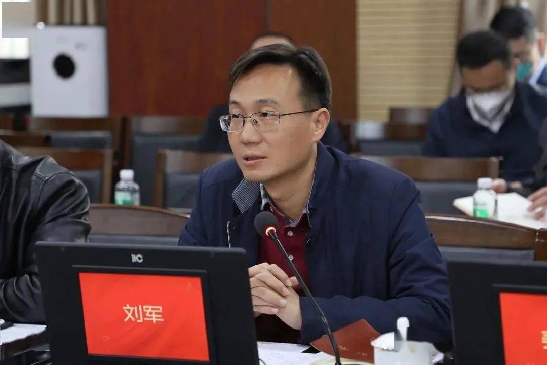 促进经济稳进提质!_工作_生产_金湾区