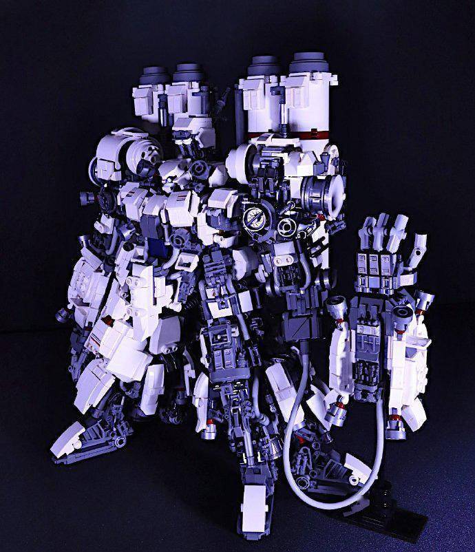 乐高积木制作感应式高机动试验型扎古 67676767_模型_插画