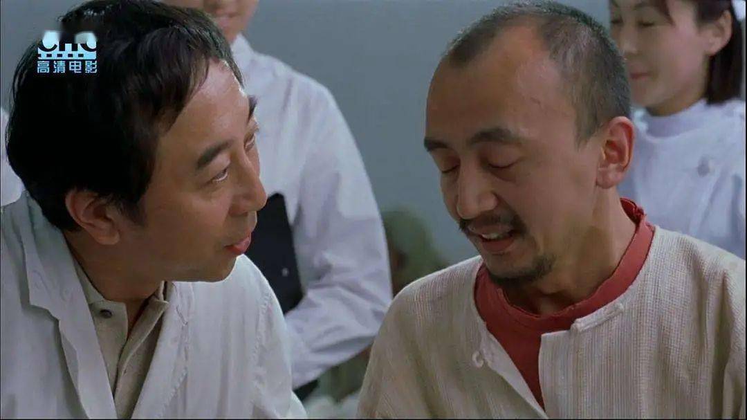 受邀出演《谁说我不在乎》中精神病人,王劲松最初却拒绝:我是老师,拉