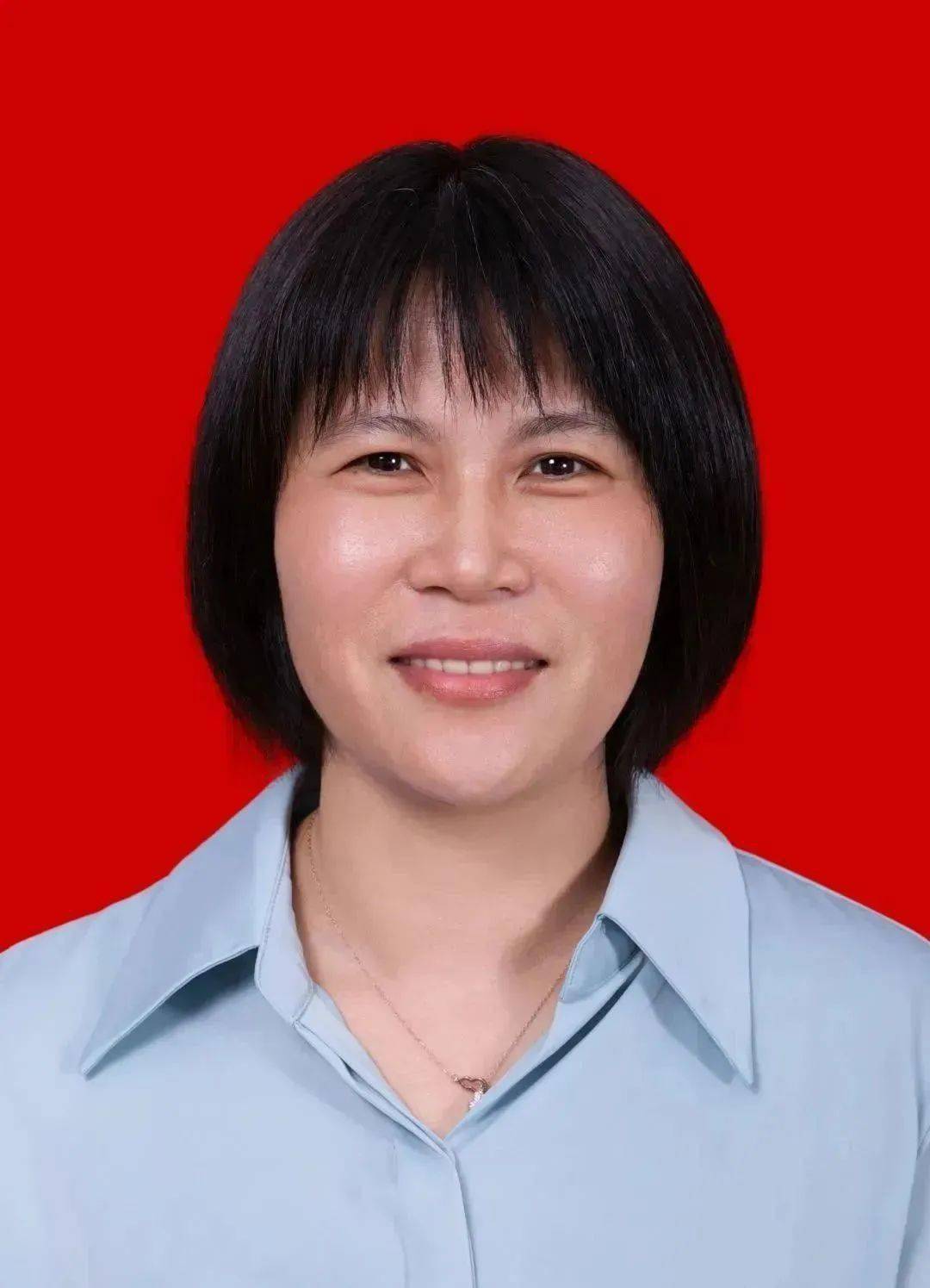 黄焕娜外砂华侨学校龙湖区初中语文工作室主持人肖佳苗世贸实验学校