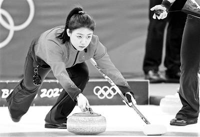 中国女子冰壶选手韩雨 普莱西德湖再出发_比赛_冬奥会_对手
