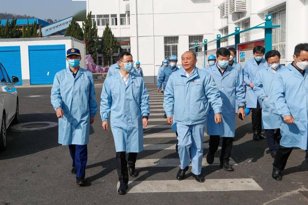 陈家伟市长带队开展春节前消防安全检查