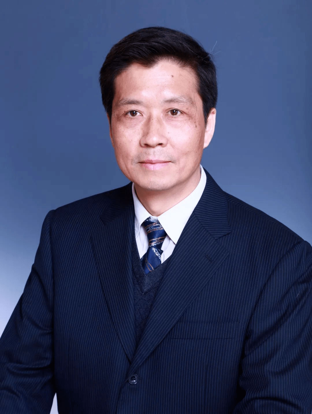 【通讯专栏】清华大学教授周彤:大规模网络化系统基本特性分析及其