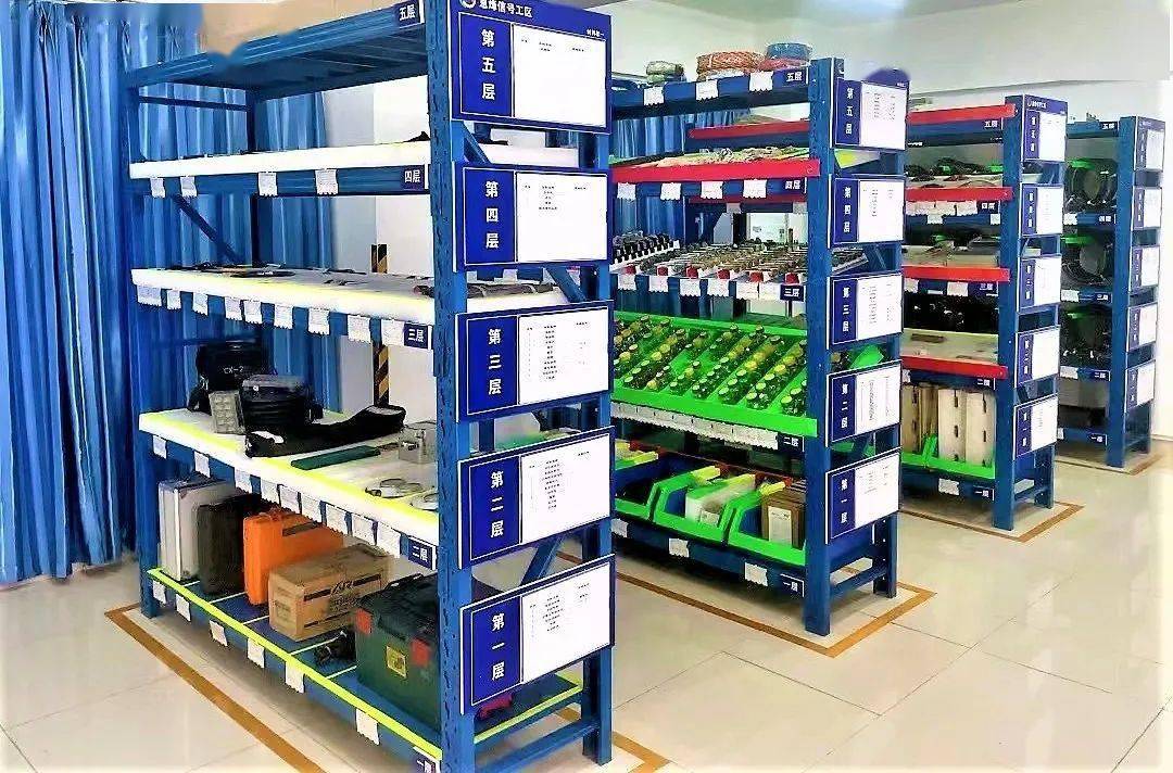 大年初六,车机工电辆大比拼_进行_环境_车间