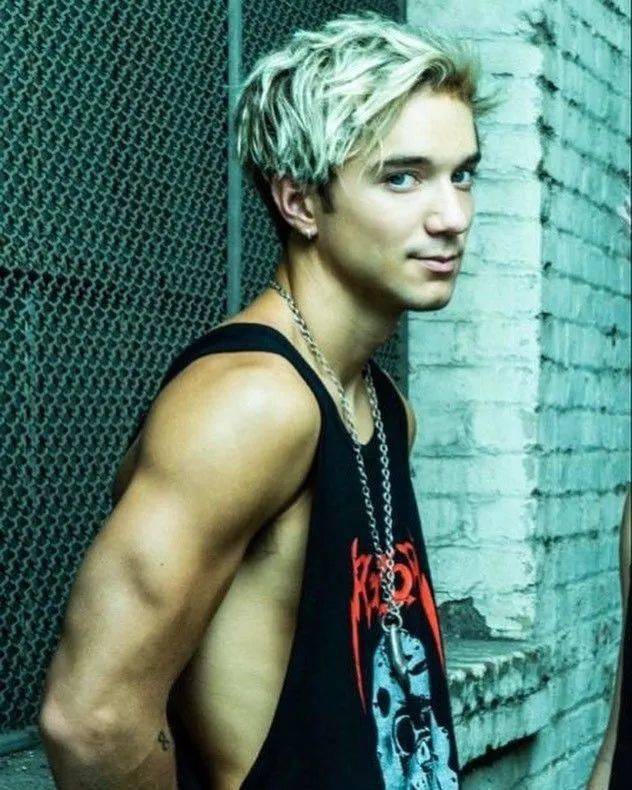 他好真性情,发布拉屎时的自拍…_seavey_daniel_生活