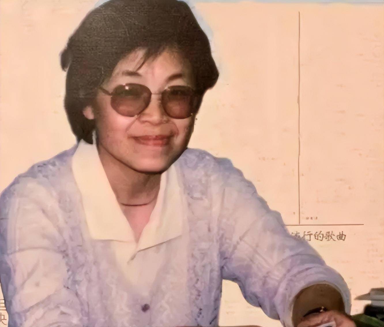 1999 年,许杏虎夫妇在北约轰炸中牺牲,家乡后改杏虎村_炸弹_工作_朱颖