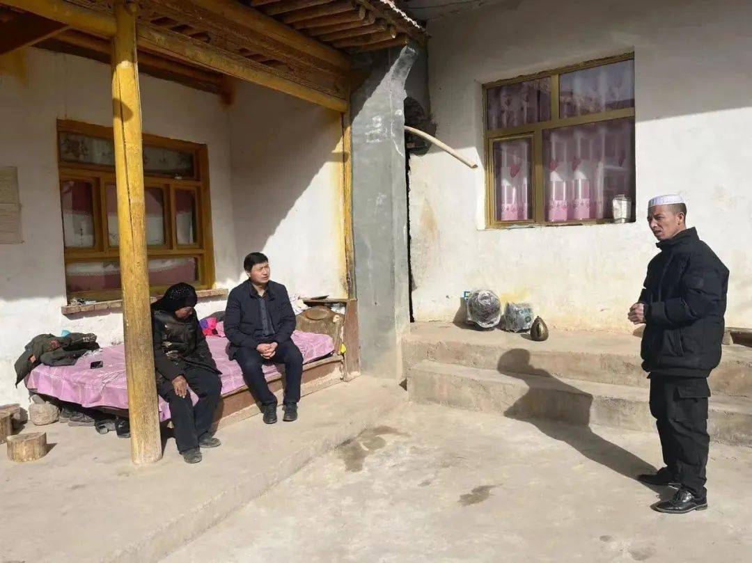 【基层动态】循化县:白庄镇"三个维度"让固定党日"实"起来_活动_精神