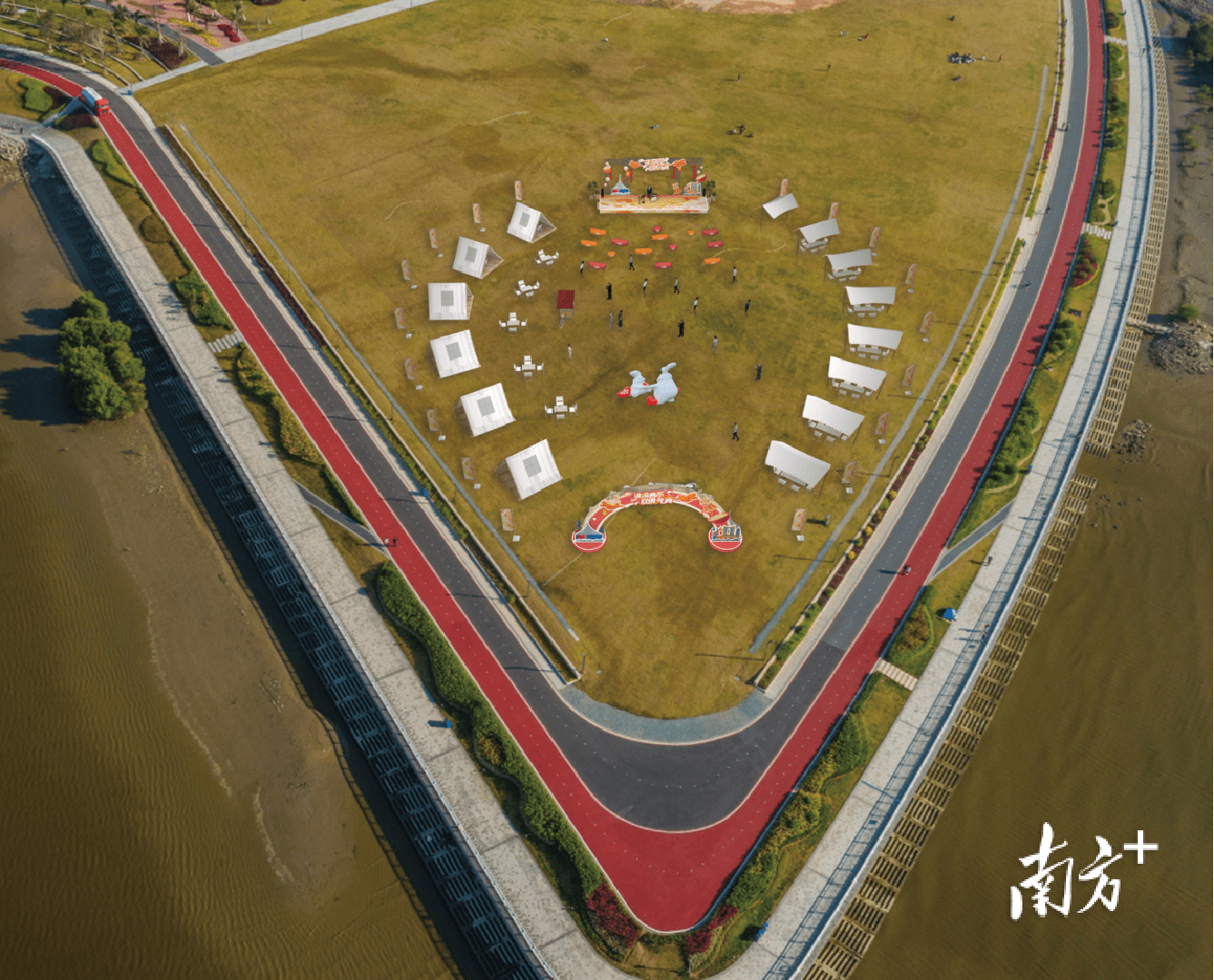 “滨”纷喜乐元宵会，滨海湾海边游园露营等你来！