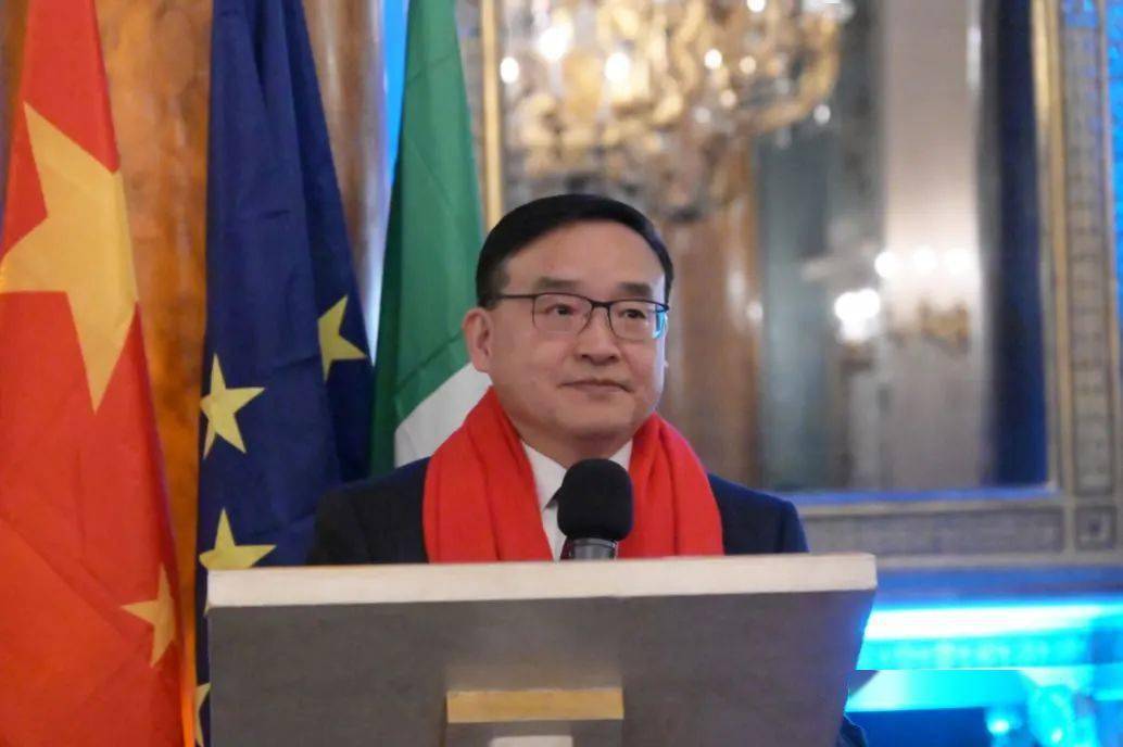 中国驻意大使贾桂德访问佛罗伦萨并会见大区政要 出席"中意共庆兔年