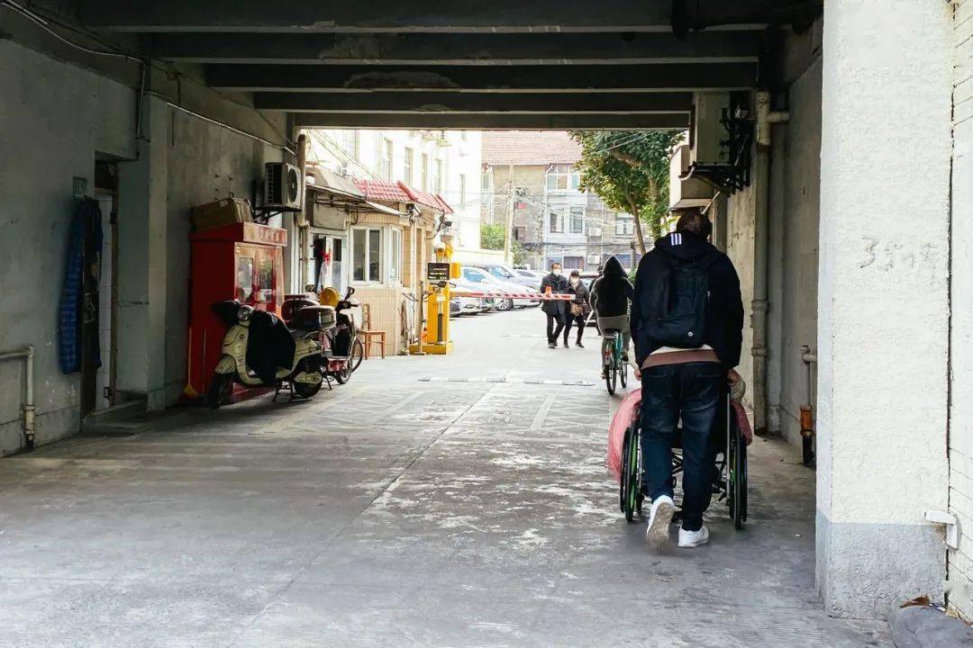 關于北京宣武醫院、24小時專業跑腿服務	陪診跑腿服務懷柔區找跑腿掛號預約檢查住院，讓您省心安心的信息
