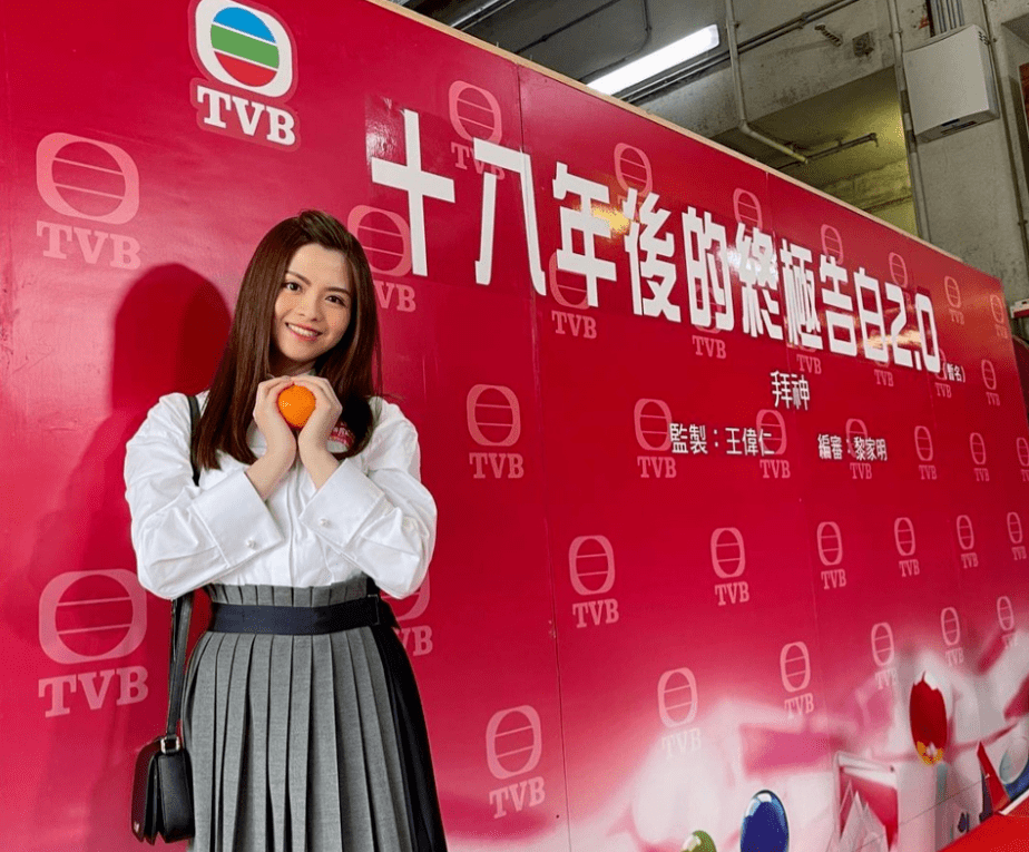 史颖乔(clementine)本职是空姐,后来透过参加2020年节目《冲上云霄