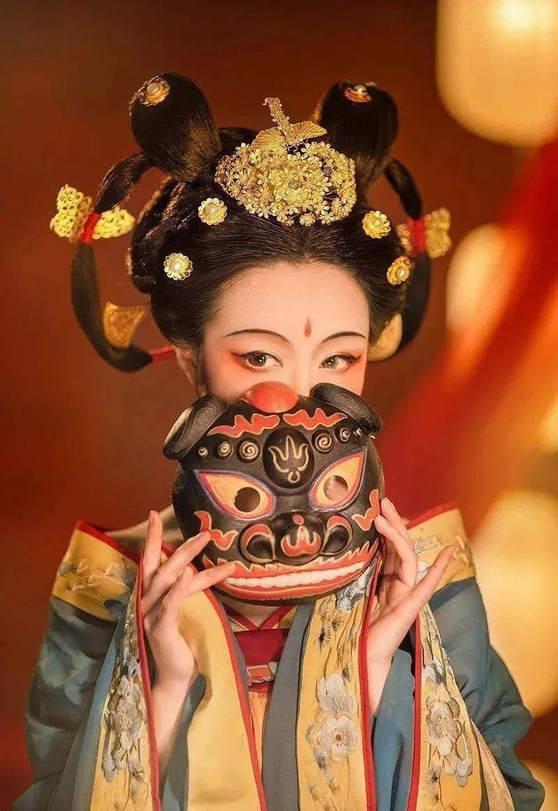 清华美女学霸cos菩萨,火出国!