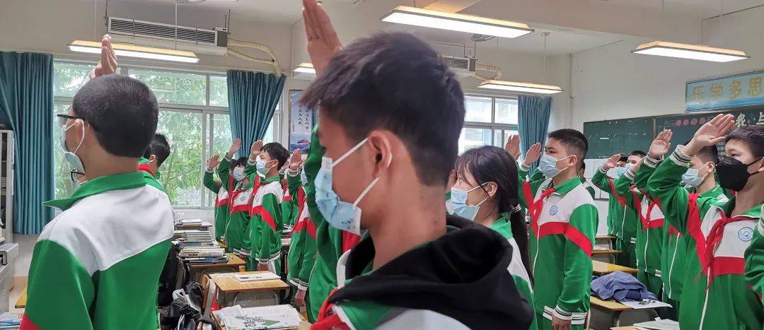 新会大泽初级中学江门八中供图逐梦青春正当时,奋楫扬帆新征程.