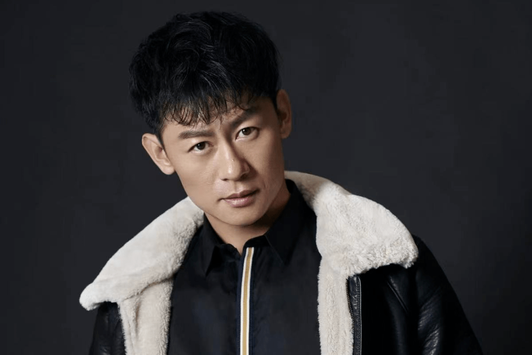 演员李健:没有私心,不成李响_军人_人物_安欣