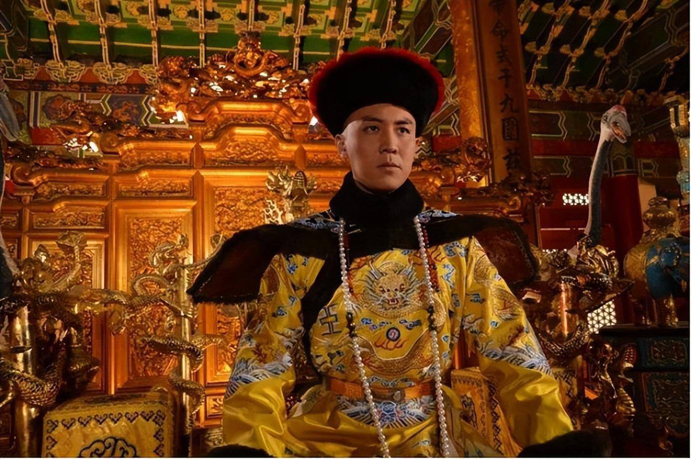 教导嘉庆帝,终结文字狱,给清朝续命,朱珪值得"文正"这个谥号_乾隆