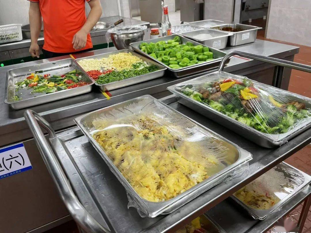 一起走进永安中学食堂→_检查_南区_食品