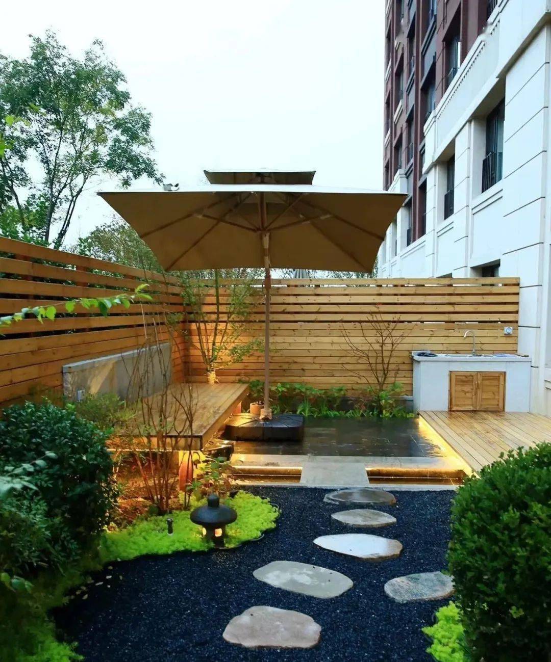 我直接照搬有钱人的庭院树,效果堪称完美._海棠花_寓意_开花