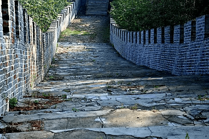 甬道里的影子｜党升桦_渭南市_陕西_渭河