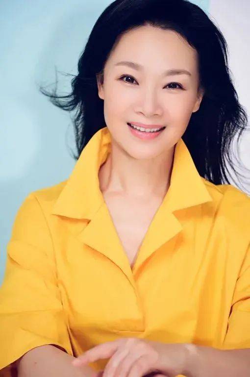 田浩 饰老王中央歌剧院男低音歌唱家国家一级演员王杨 饰王二林中国