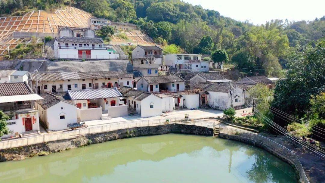 赤凤镇:完善农村路网 助推乡村振兴_村民_改造_黄山