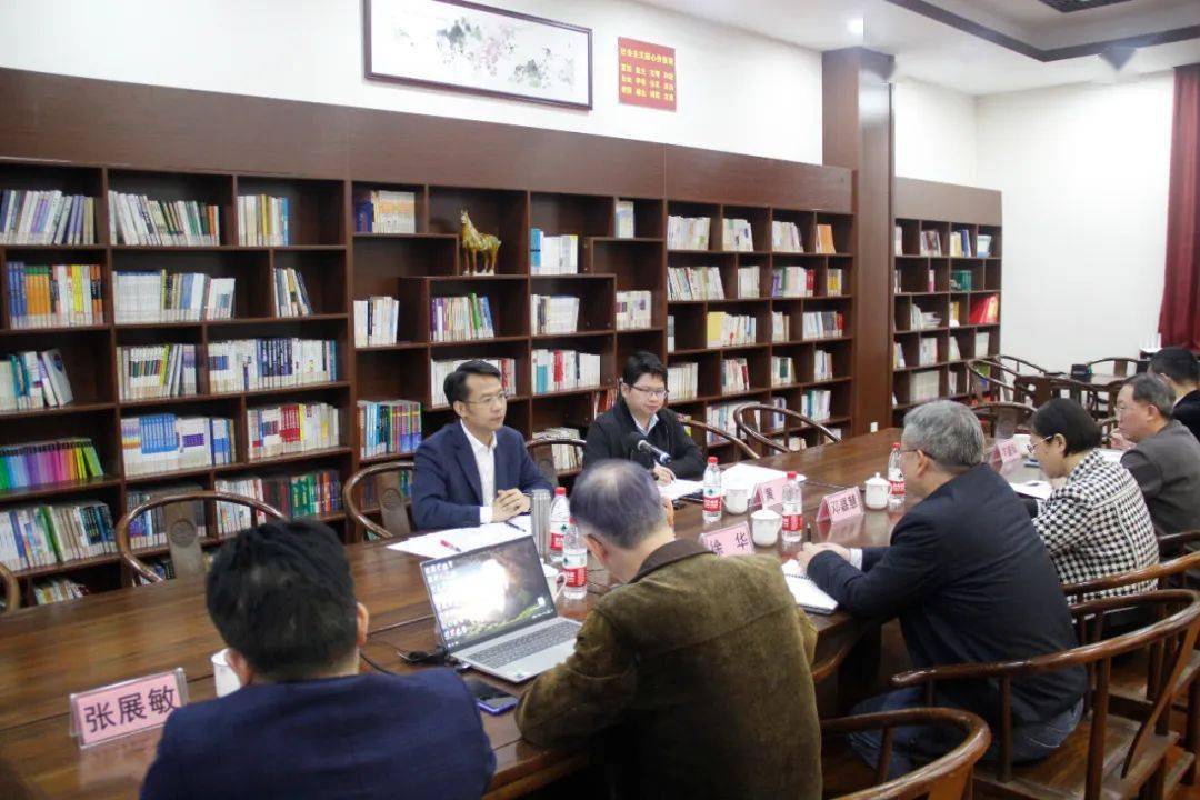 教育要闻|市教育局领导到南宁二中,三中开展调研工作_韦家_发展_建设