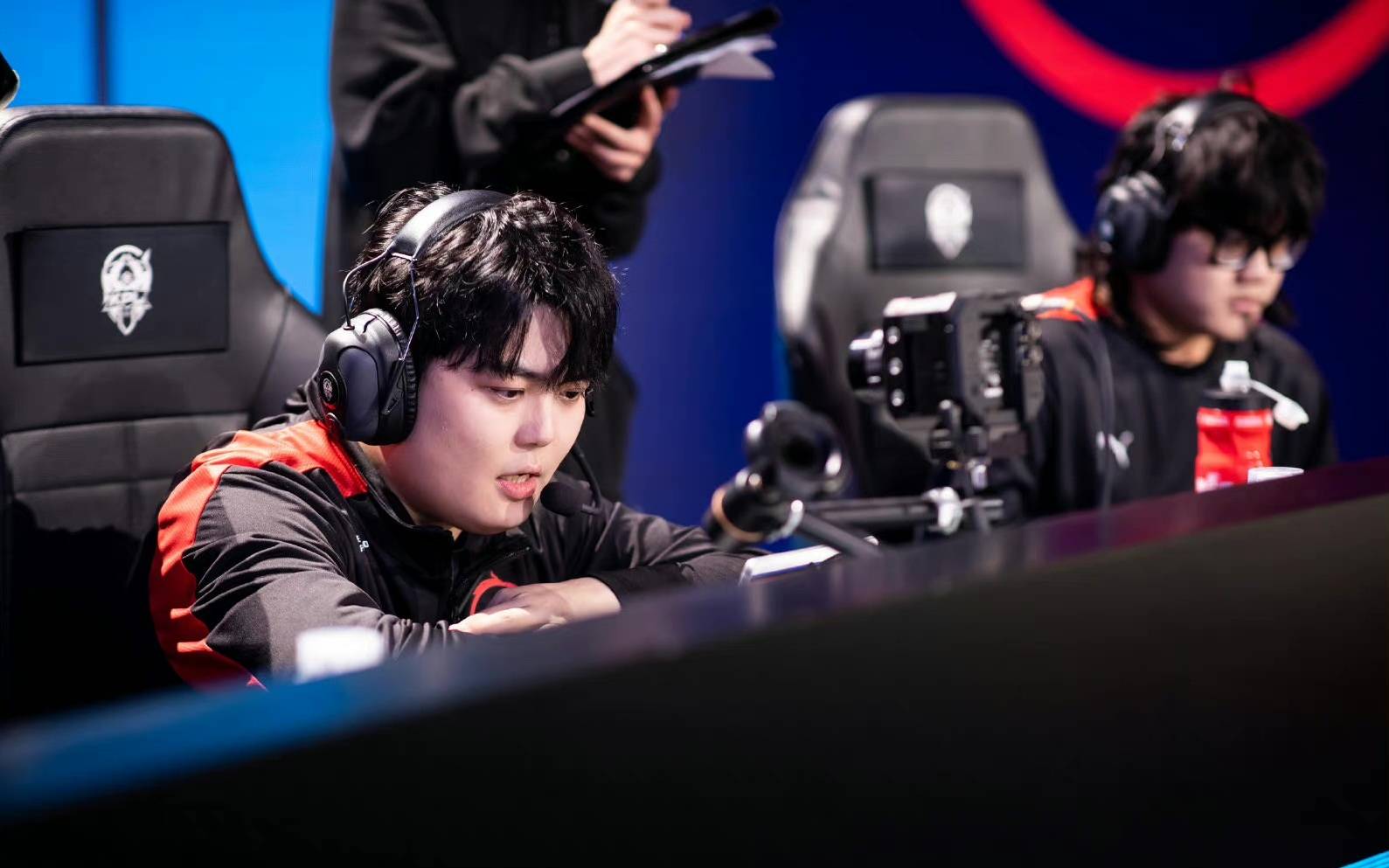 rw侠春季赛开局亮眼,一人到来增强全队信心_汤佳杰_队伍_选手