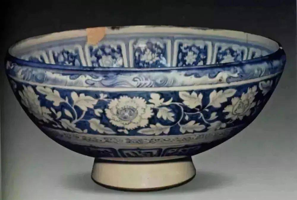 千万别踩雷:元青花瓷底足辨识要点!_瓷器_信息_元代