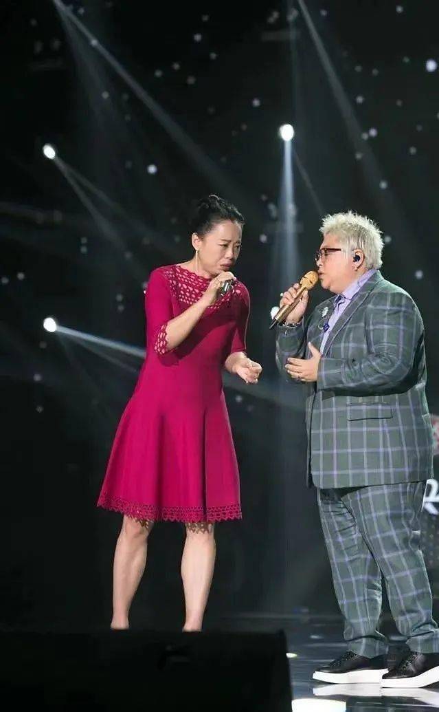 她的情伤,成就了张惠妹_黄绮珊_重庆人_邓丽君