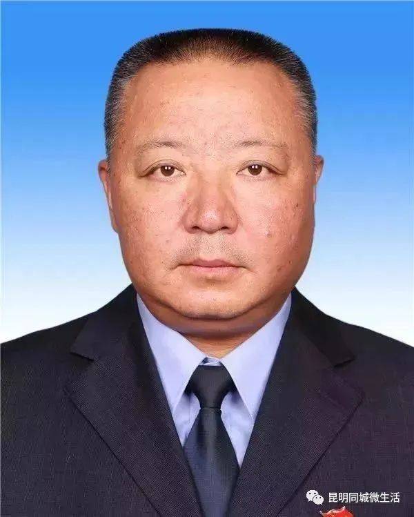 参与赌博……这名特种警察支队原支队长被查_昆明市纪委_敖文昆_严重