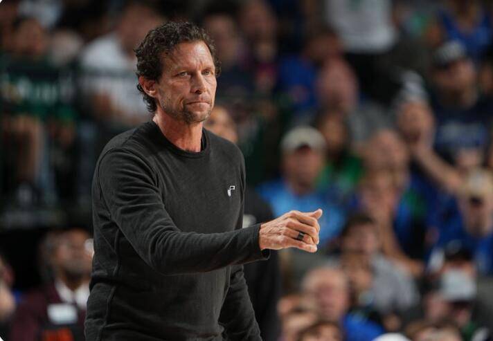 斯奈德接受五年合同,成为老鹰新主帅_爵士_主教练_本赛季