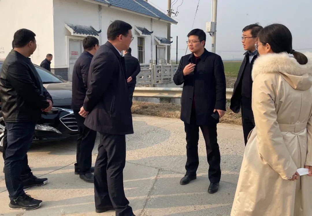 姜成文先后来到五河仓夏路青年河,中扬镇十二号中沟,西民便河断面上游