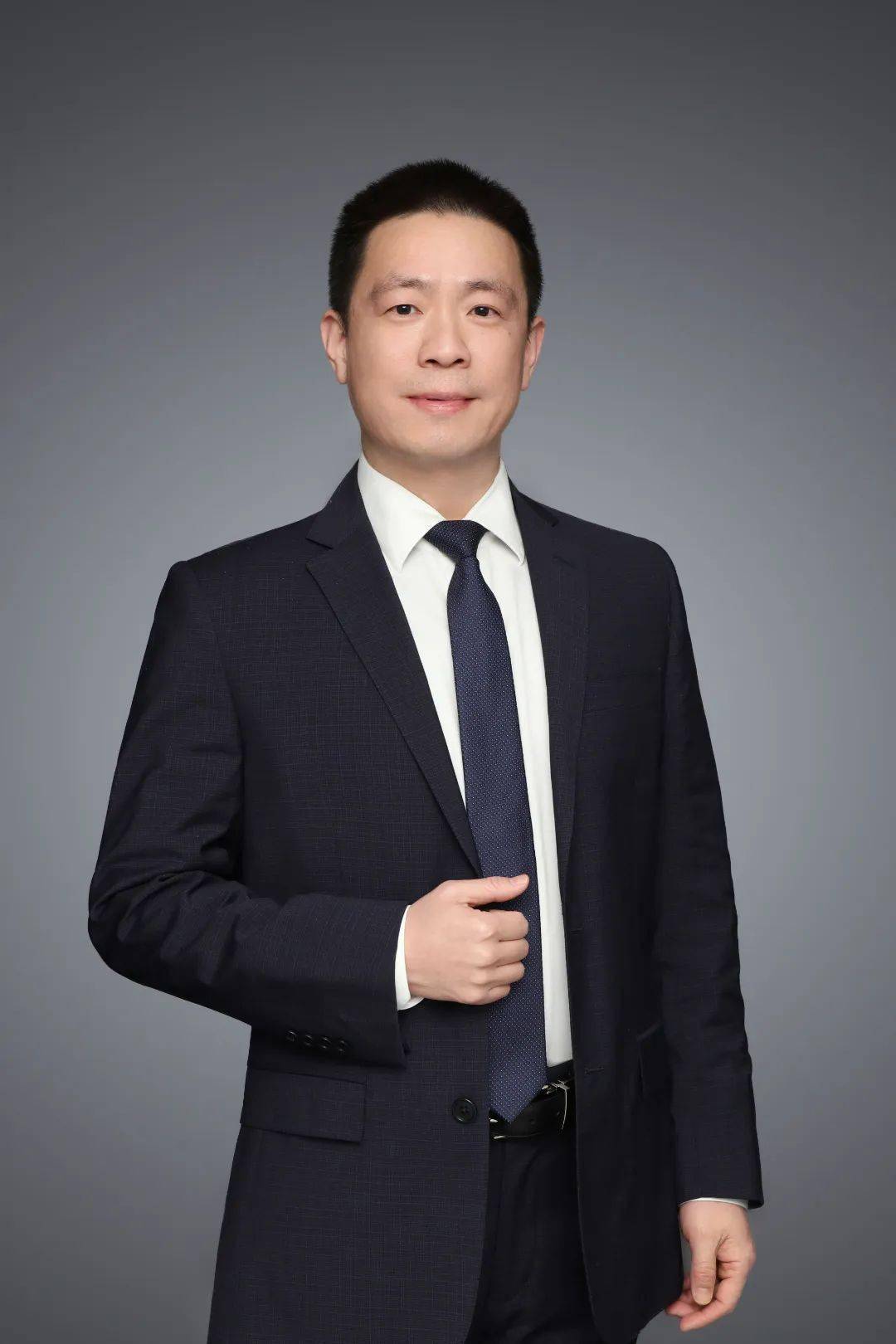 盈科上海二月新面孔 ,欢迎新律师加入!_工作_执业_领域