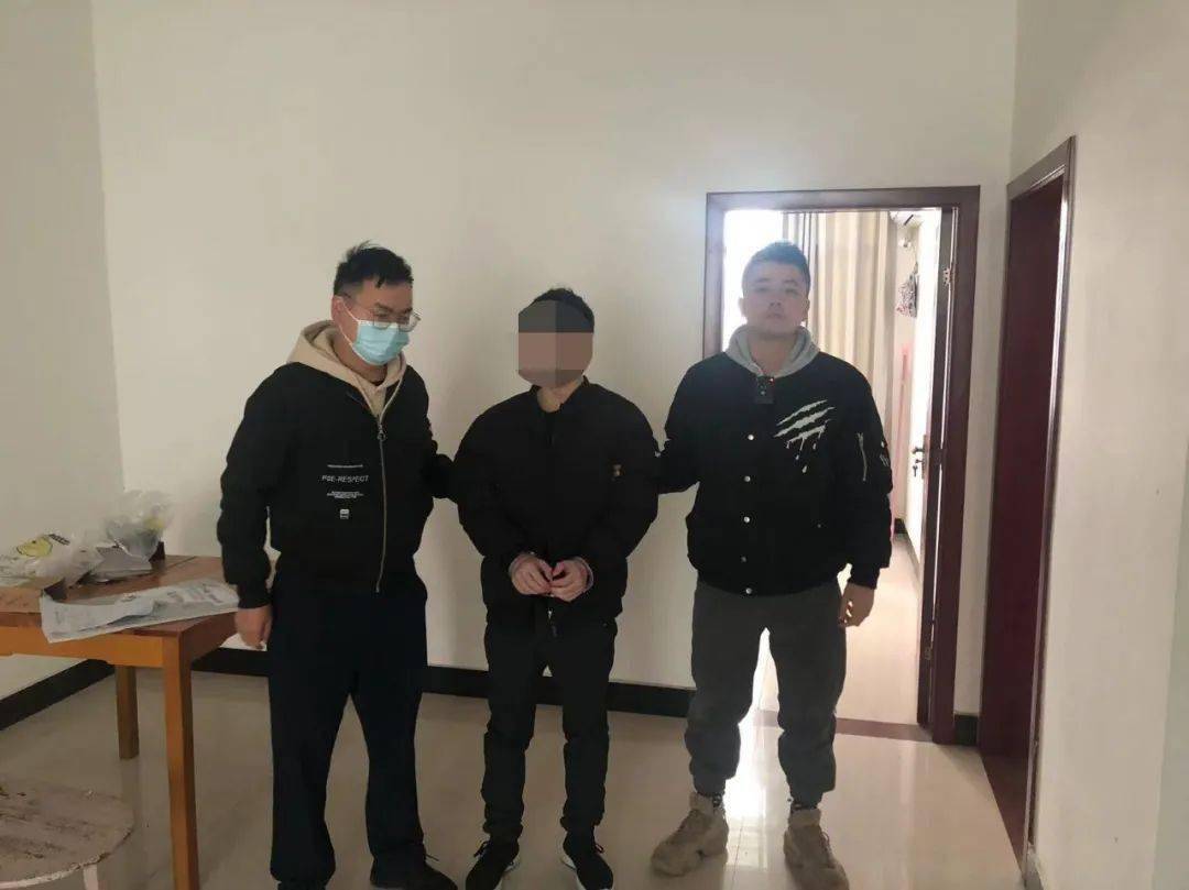 目前犯罪嫌疑人况某已被依法移交至河南省漯河市公安局召陵分局警方