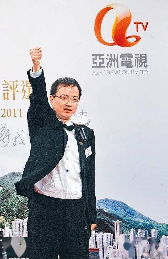 上海滩豪门后代,又玩起了房地产_王征_荣丰控股_开发