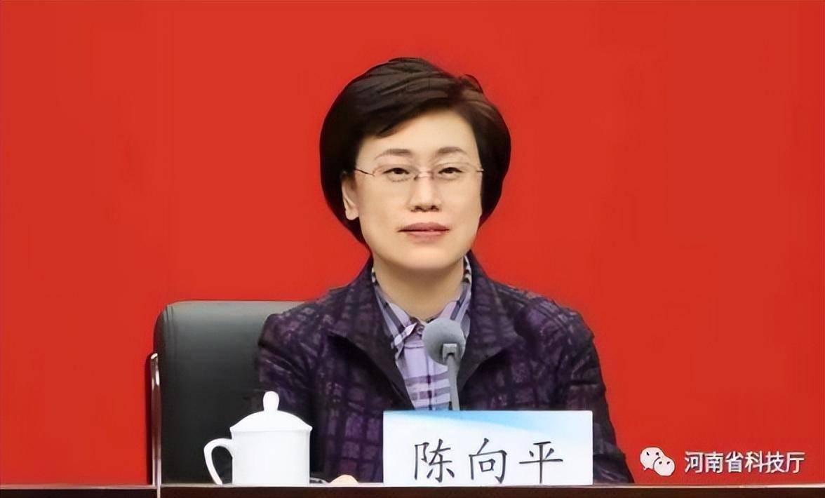 濮阳市市长万正峰,漯河市市长秦保强,三门峡市市长范付中,河南省科技