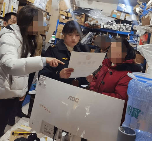 宝马汽配（“宝马”“宝马”五金件？假的！乐山市青羊区捣毁一大批“伪”五金产品）教给了吗，
