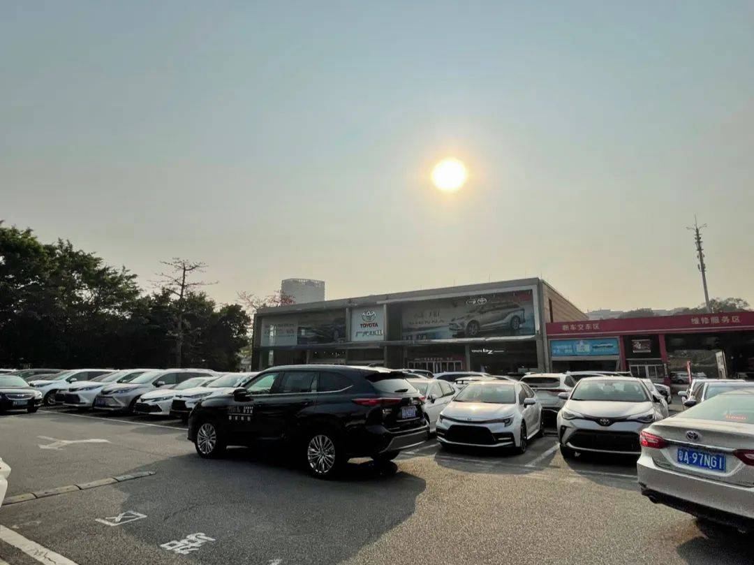消费者口嫌体正直？bZ4X官降后，单店半个月可卖出30台！｜DA探店_搜狐汽车_搜狐网