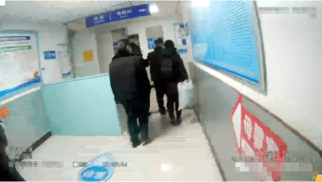 �������£��������ţ�ɽ��һ���˺�Ȼ����ʧ�أ���Ȼ���õ� ...