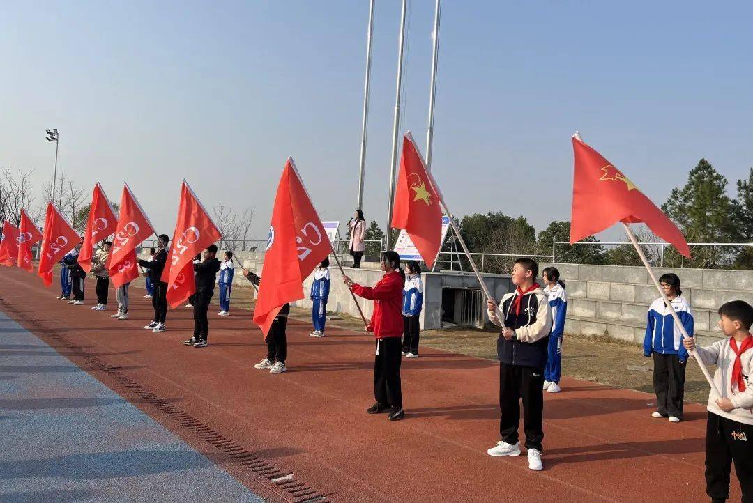 周南靳江中学图片