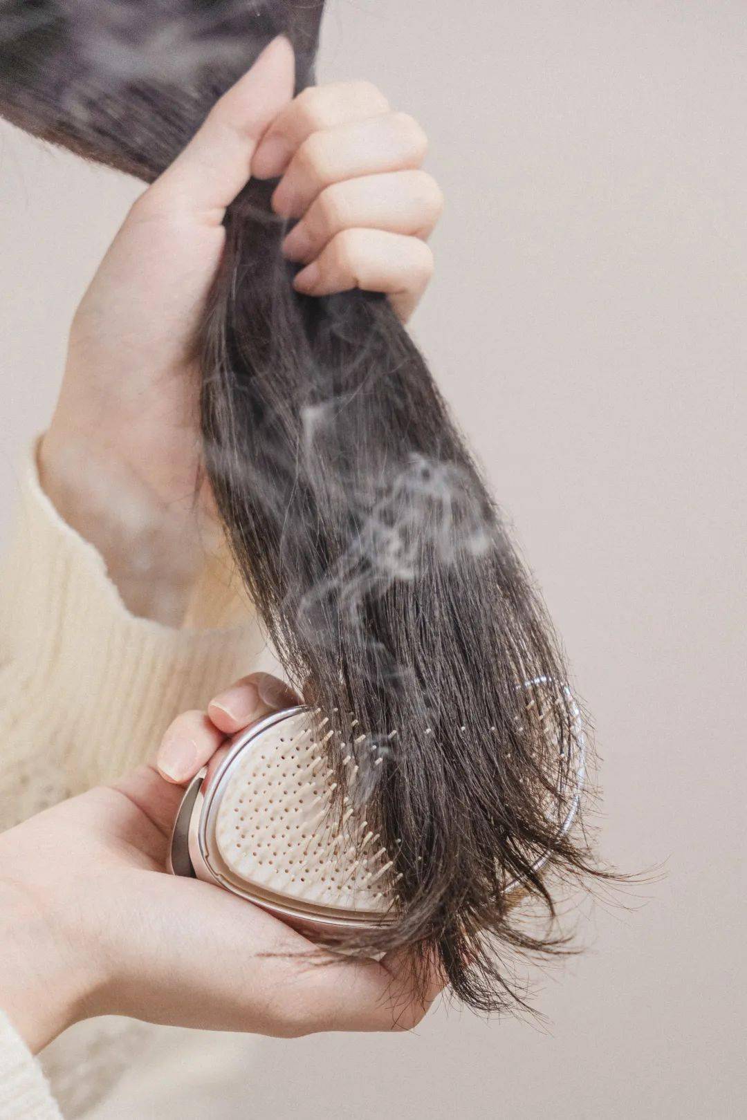 3·8 团|交了几年的智商税,终于找到了枯发回春的秘诀_头发_护发_吹