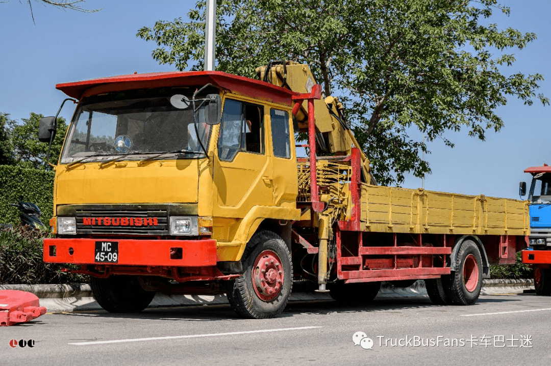 三十年老车依旧坚挺——澳门街头街拍日系卡车_搜狐汽车_搜狐网
