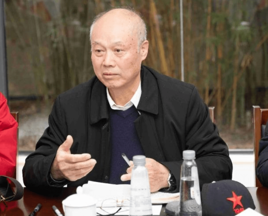 贵州省酿酒工业协会专家团到董酒调研_扩建_质量_蔡友平