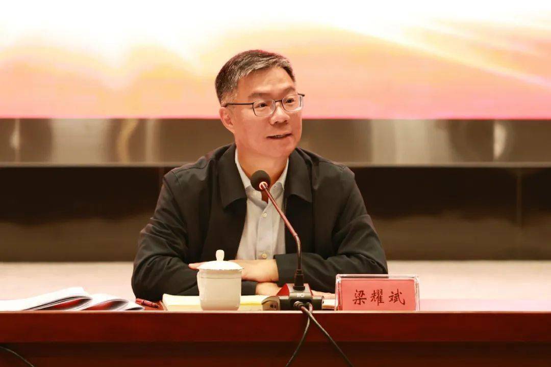 金湾今年怎么干?书记区长直接划重点._工作_发展_全区