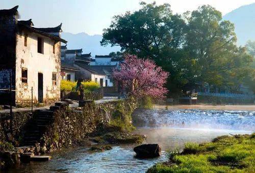 婺源篁嶺,三清山,嚴田,靈巖風景區,思溪,彩虹橋(純玩深度)高鐵三日遊