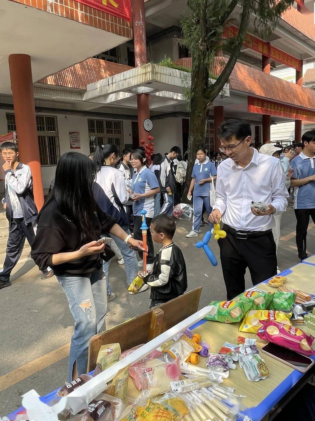 爱心传递 暖心同行