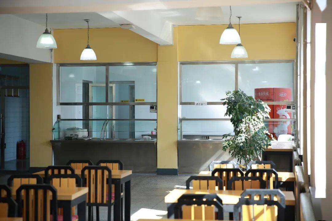 吉林省艺术学院食堂图片