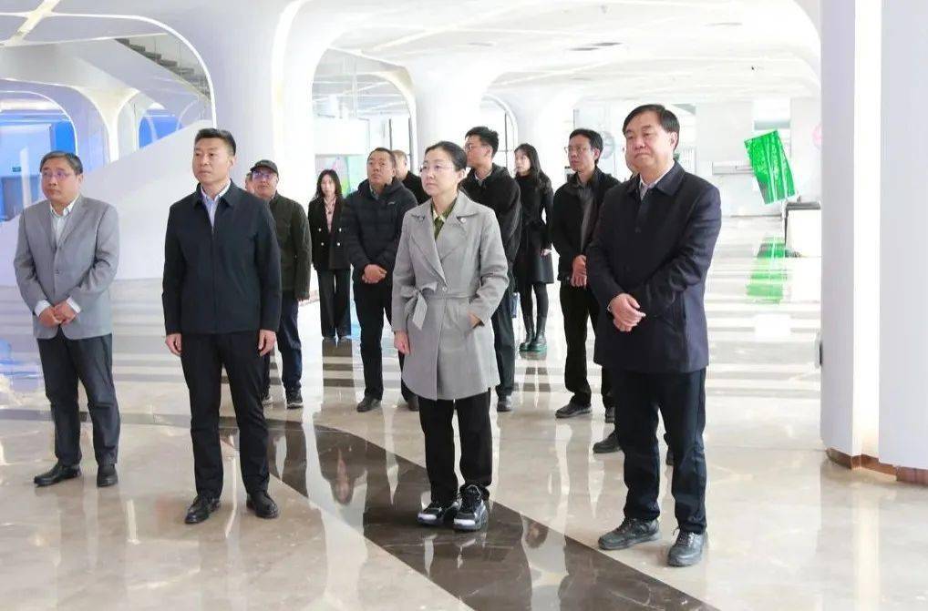 陪同调研相关部门,区属企业负责人晋城开发区党工委副书记赵垠市委