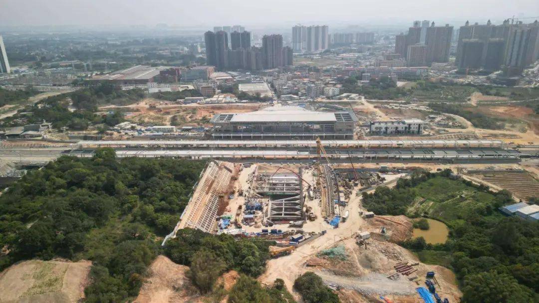 增城南站._汕尾_广州_主体