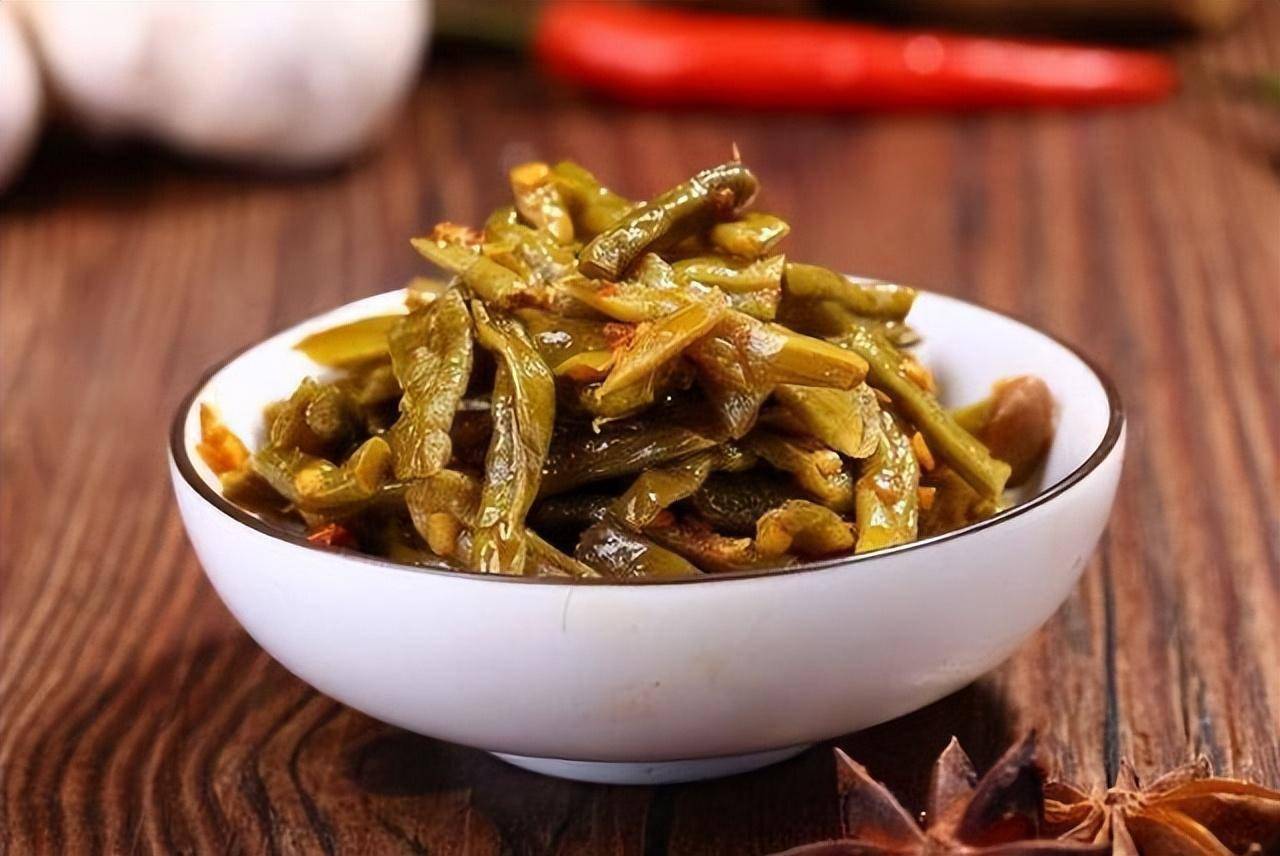 老一辈人因为穷经常吃咸菜,为何很少生病?_食物_蔬菜_癌症